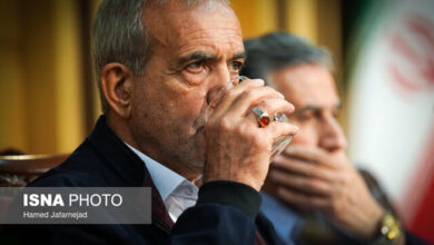 پزشکیان بازار کار را در چه شرایطی تحویل میگیرد؟