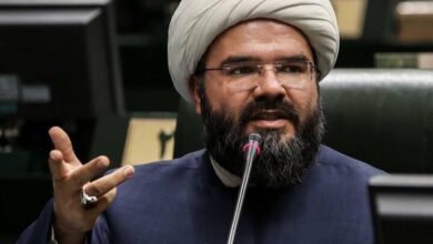 چون رییسجمهور شهید شده است، وزرا نباید کار را رها کنند