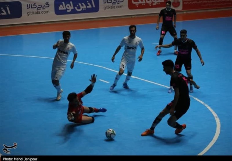 کشاورز: مستحق پیروزی بودیم