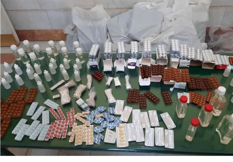 کشف بیش از 10 هزار عدد قرص غیرمجاز در غرب مشهد