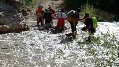 گرفتار شدن 100 طبیعتگرد در دره «شمخال» درگز