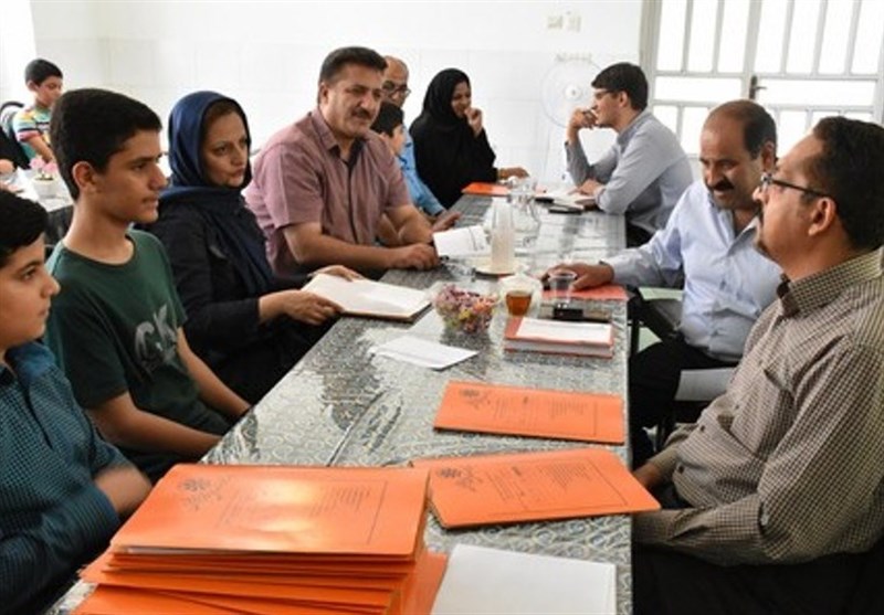 60 هزار دانشآموز قمی هنوز فرآیند ثبتنام را انجام ندادهاند