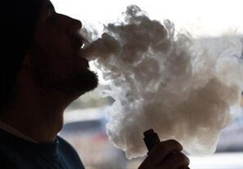 آغاز برخورد قانونی با واحدهای عرضه ویپ در شیراز