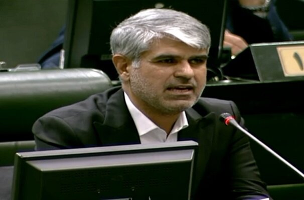 ابراهیمپور: میزان غرابت با شاخصهای رهبری مهمترین معیار برای رای اعتماد است