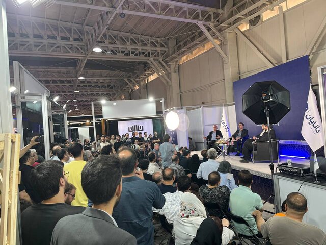 استقبالی پرشور از شانزدهمین نمایشگاه بینالمللی صنعت مالی