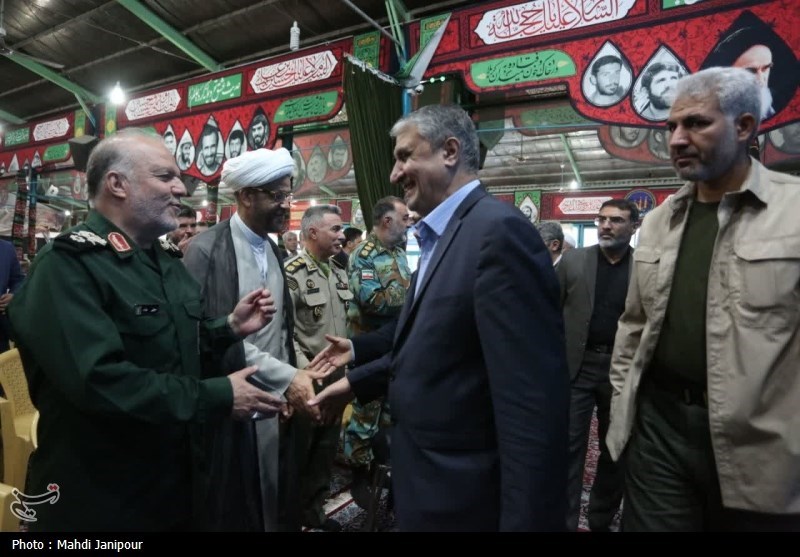 اسلامی: با اتهامات واهی ایران را تحریم هستهای میکنند