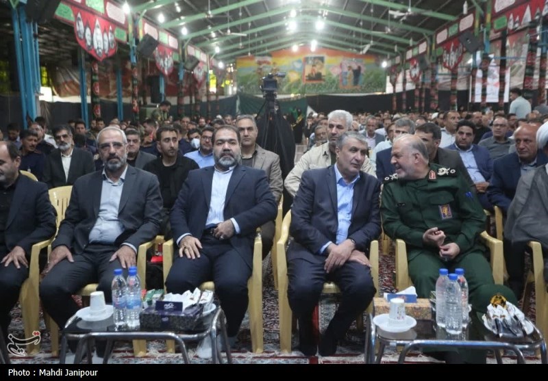 اسلامی: با اتهامات واهی ایران را تحریم هستهای میکنند