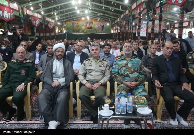 اسلامی: با اتهامات واهی ایران را تحریم هستهای میکنند