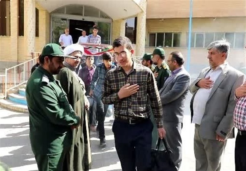 اعزام 3 گروه جهادی دانشآموزی به مناطق محروم دنا