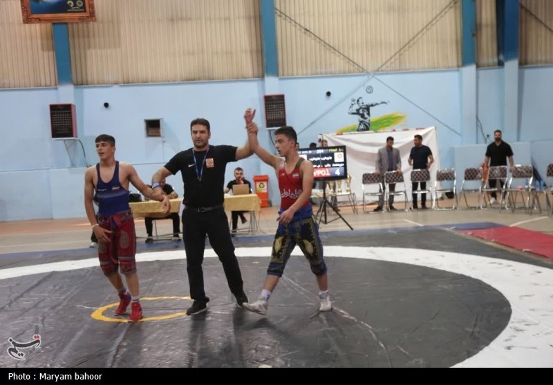 باقرشهر قهرمان روز نخست کشتی رقابتهای پهلوانی استان تهران