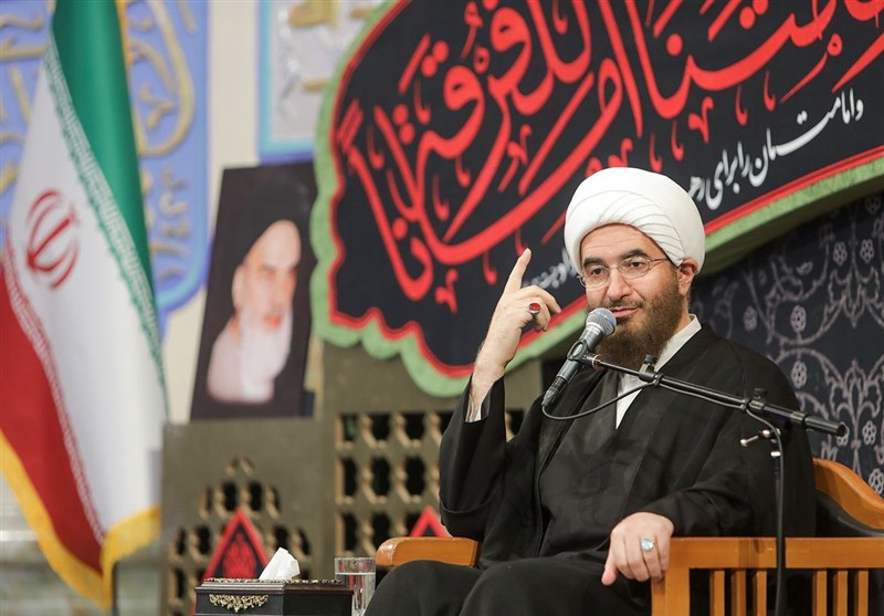 تربیت انسانهای مؤمن و مجاهد از مولفههای اصلی مساجد است