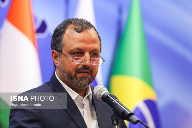 تمام مردم تحت پوشش اعتبارسنجی بانکی قرار میگیرند