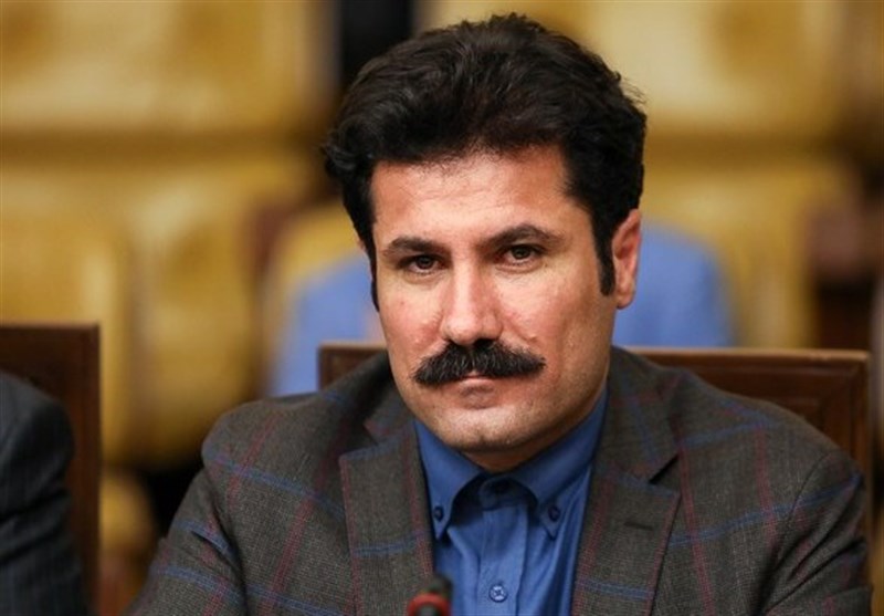 حسینزاده باید از نمایندگی مجلس استعفا دهد