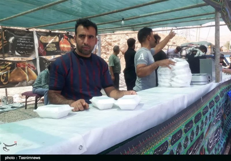 خدماترسانی دستگاههای تابعه اداره تعاون به زائران