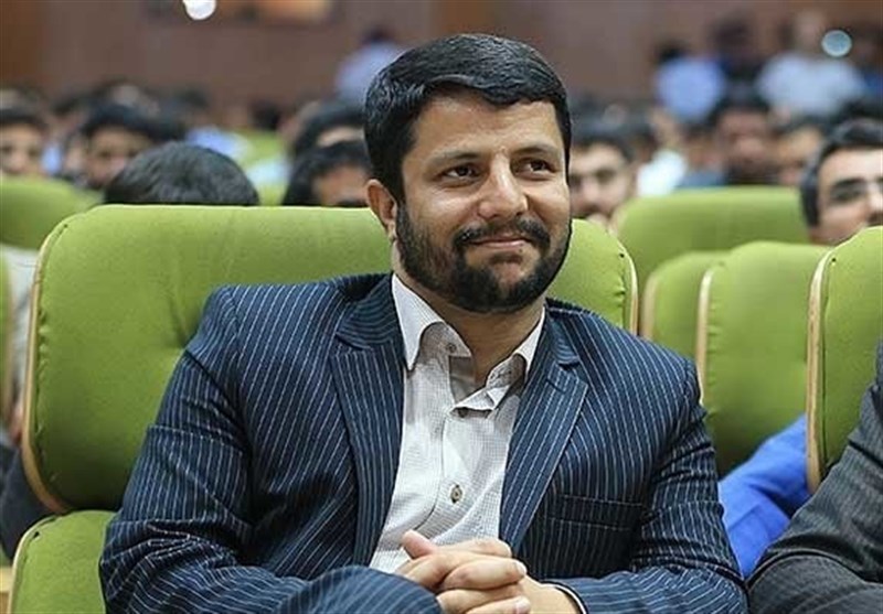 دانشجویان برای تحقق دانشگاه اسلامی تلاش کنند