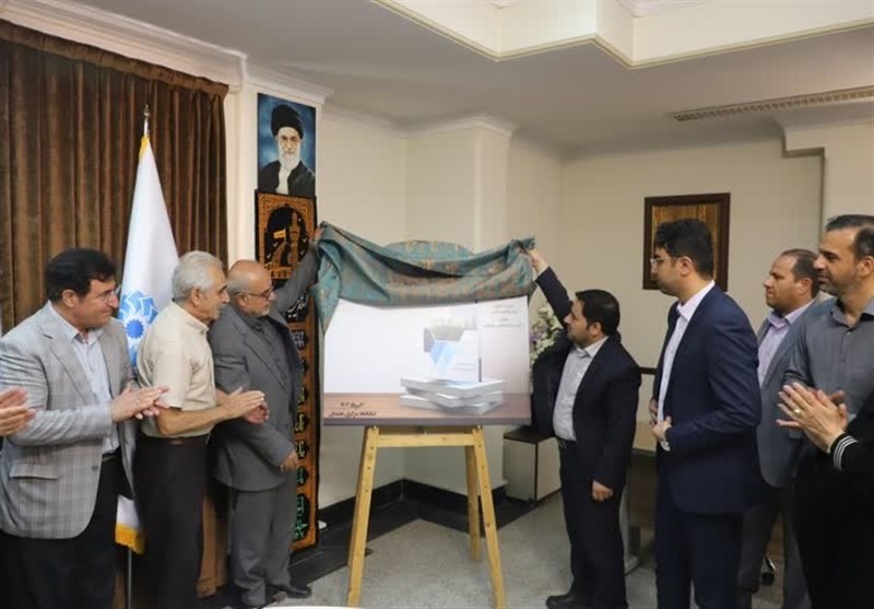رونمایی از کتاب "مدیریت شهری و تشکلهای مردمی" در همدان