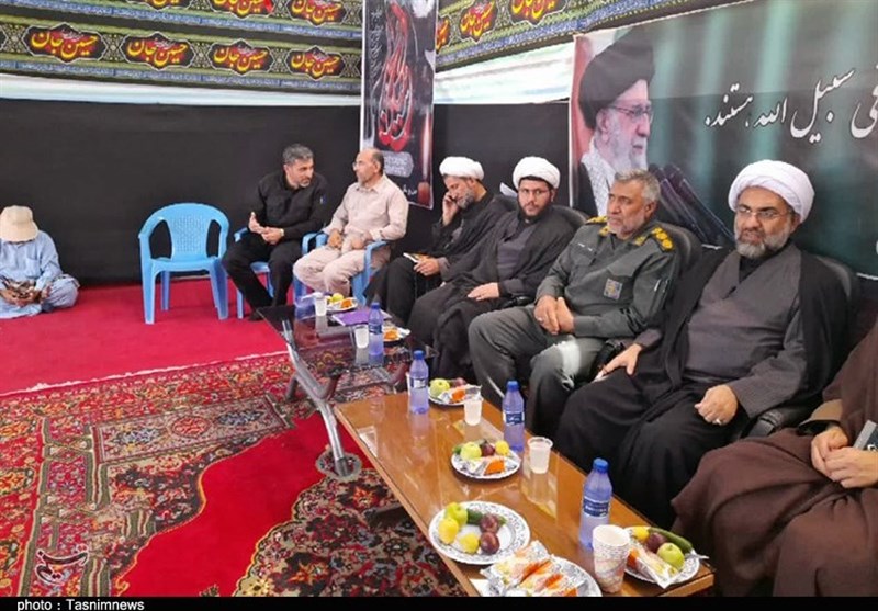 سپاه برای خدمترسانی به زائران لباس خدمت پوشید+تصاویر