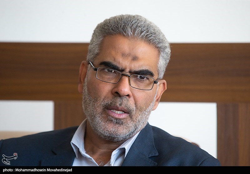 صمصامی در مخالفت با همتی: آزموده را آزمودن خطاست