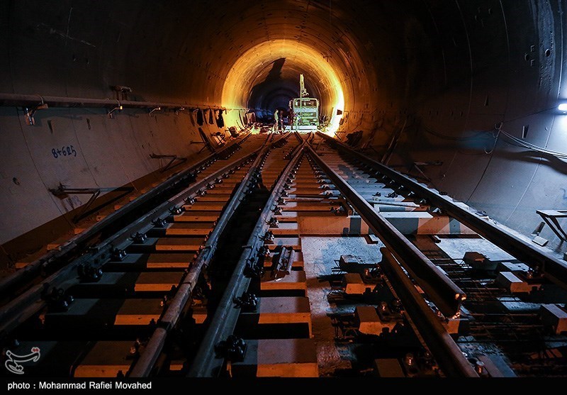 _قطار_ _شهری_ _ک_ِ_ی_ _به_ _ایستگاه_ _قم_ _می__رسد_؟