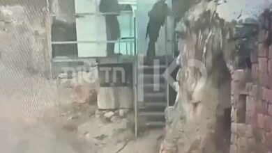 لحظه انفجار بمب و زخمی شدن دو نظامی اسرائیلی در الخلیل+فیلم