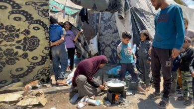 مصائب خانوادههای فلسطینی از زندگی در پیادهروهای غزه