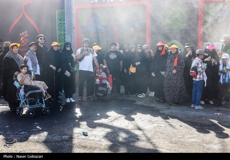 میزان ورود و خروج زائران در مرز مهران برابر شده است