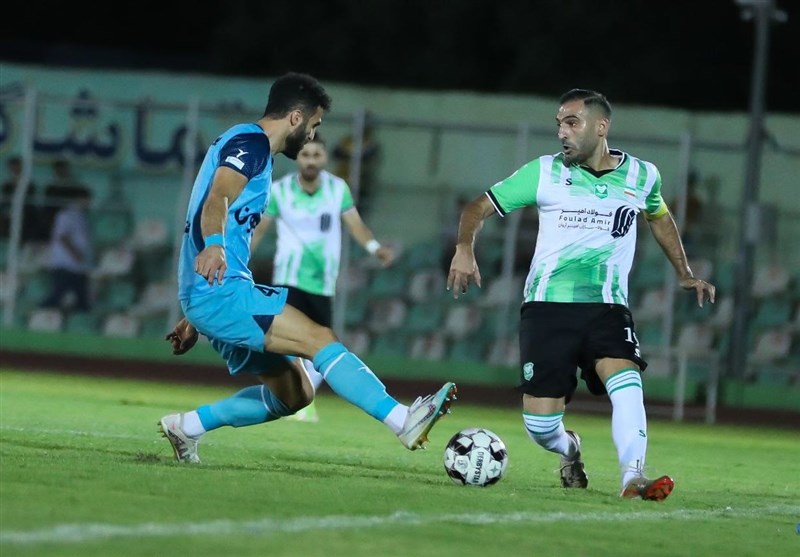 نیمۀ دوم بازی خیبرـ ذوبآهن/ ورود خیبر با 3 بازیکن جدید