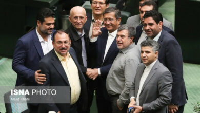 همتی جواز ورود به صوراسرافیل را میگیرد؟