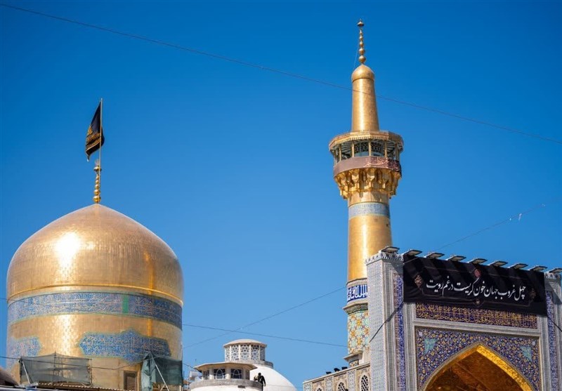 کتیبه ایوان طلا حرم مطهر رضوی تعویض شد + تصاویر