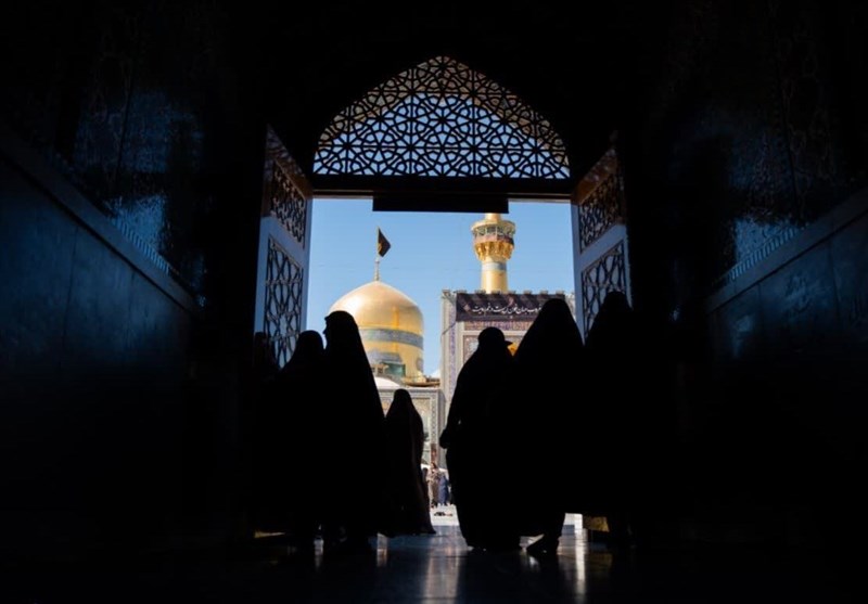 کتیبه ایوان طلا حرم مطهر رضوی تعویض شد + تصاویر