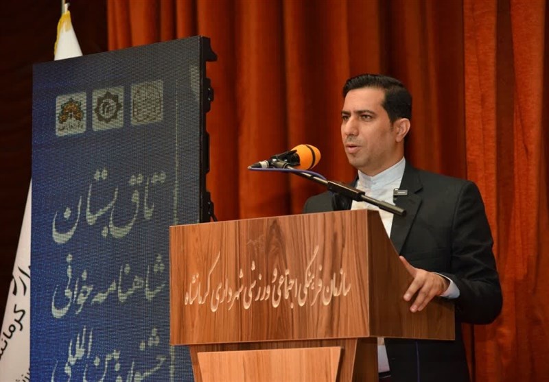 آغاز رقابتهای جشنواره بینالمللی شاهنامهخوانی در کرمانشاه