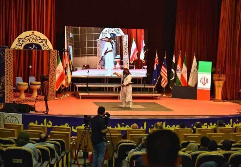 آغاز رقابتهای جشنواره بینالمللی شاهنامهخوانی در کرمانشاه