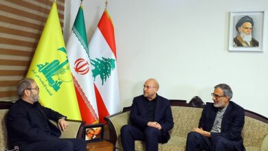 ادای احترام قالیباف به شهید نصرالله در دفتر حزبالله