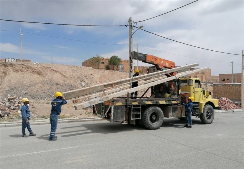 اصلاح و بهینهسازی شبکههای برقرسانی 285 روستای فارس