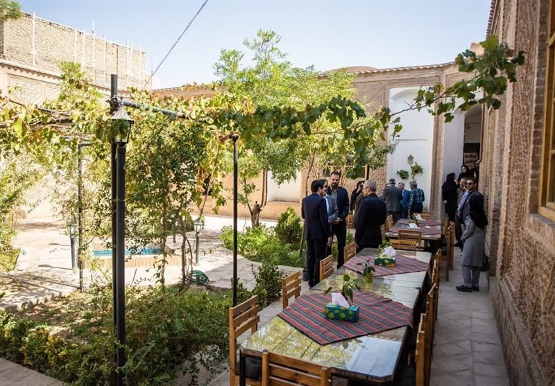 افتتاح سفرهخانه سنتی در بیرجند با قدمت دوره قاجار