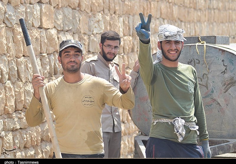 اقدامات گروههای جهادی در جامعه معرفی شود