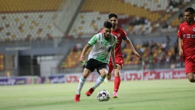 تساوی خیبر و تراکتور در نیمه اول/ رهایی خیبر با کمک VAR