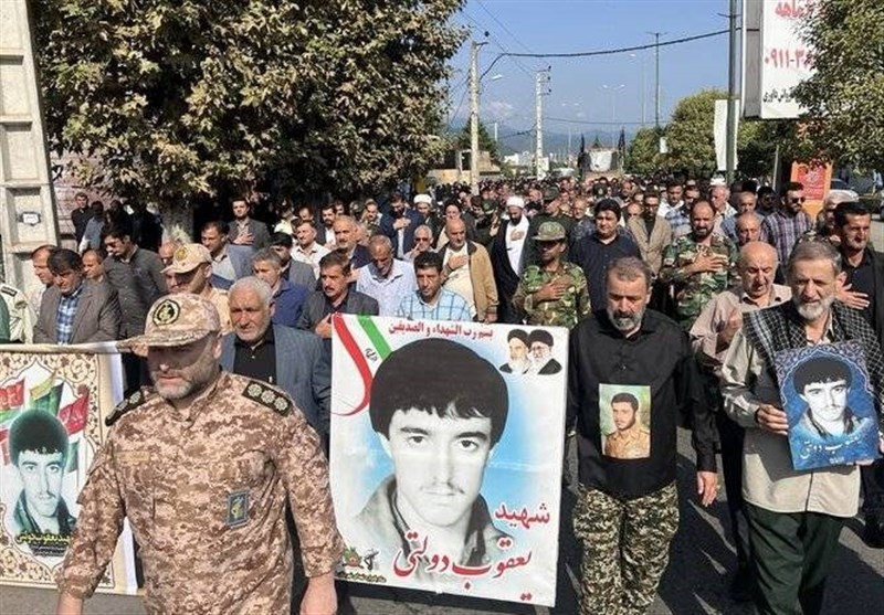 تشییع پیکر شهید تازه تفحصشده در ماسال + تصاویر