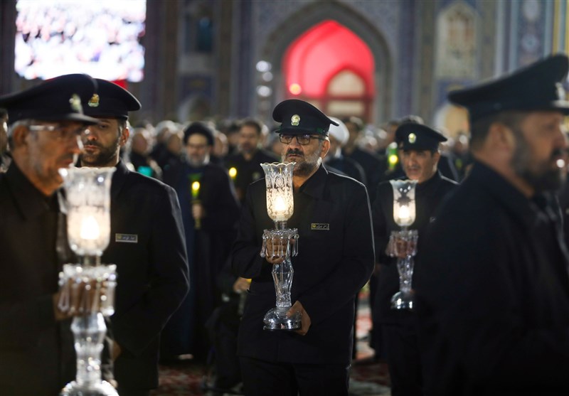 تصاویر خطبهخوانی شب شهادت امام رضا(ع) در بارگاه منور رضوی