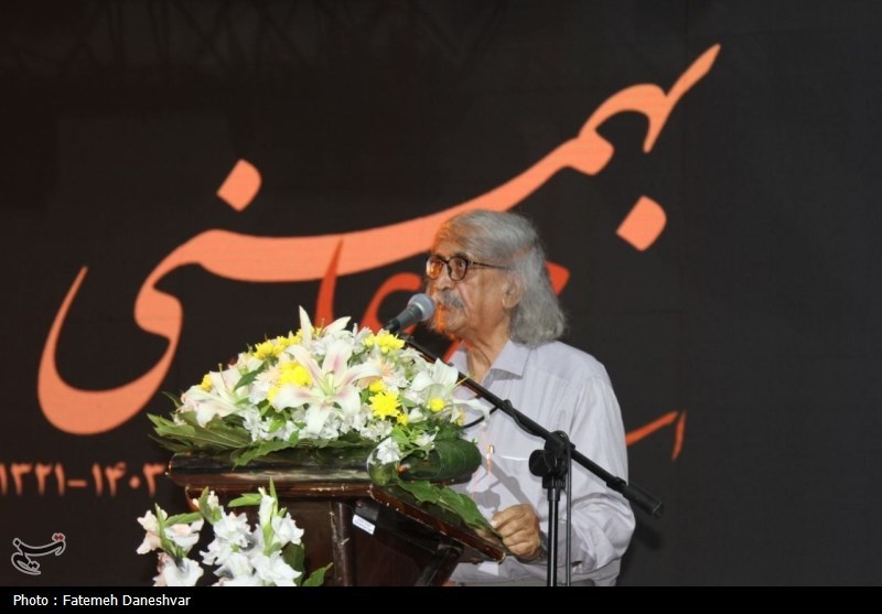 خداحافظی با شاعر دریا استاد