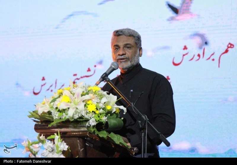 خداحافظی با شاعر دریا استاد