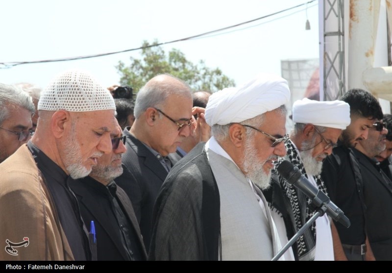 خداحافظی با شاعر دریا استاد