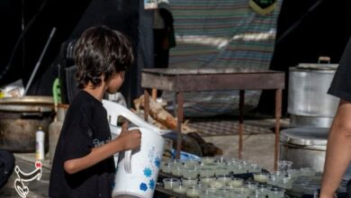 خدمت به زائران امام رضا (ع) در میدان شهدای مشهد