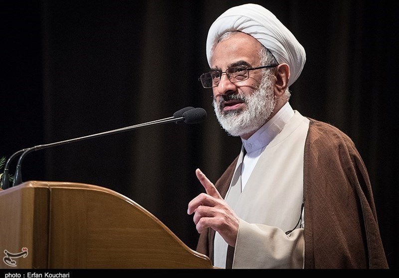 خروجی پژوهشگاههای اسلامی به تبیین اندیشههای اسلامی برسد