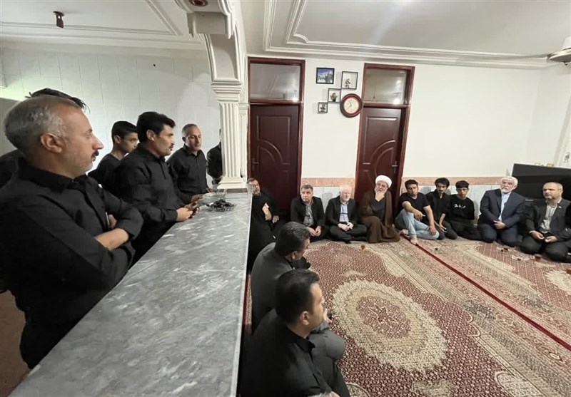 دلجویی استاندار گلستان از خانواده جانباختگان معدن طبس