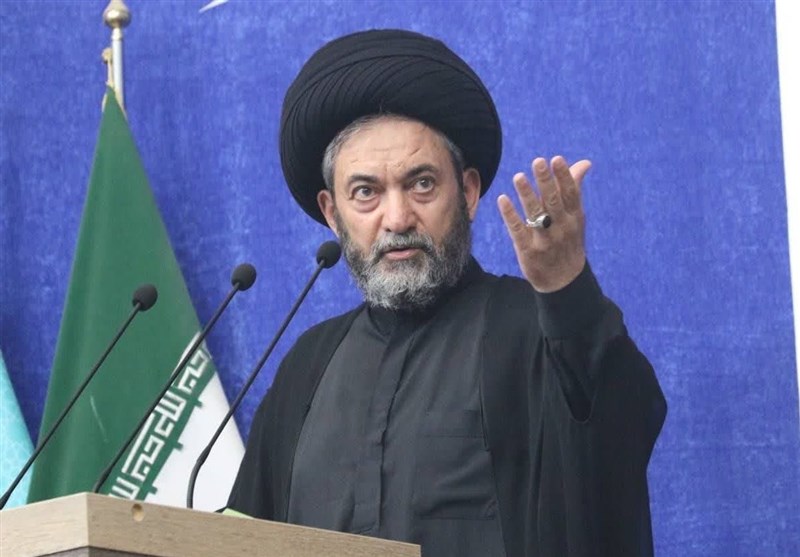 دولت در ساخت بزرگراه های اردبیل کوتاهی نکند