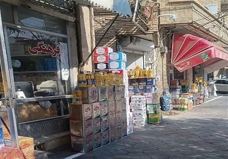 سد معبر مغازهداران در خیابانهای اصفهان/ مردم گلایه دارند