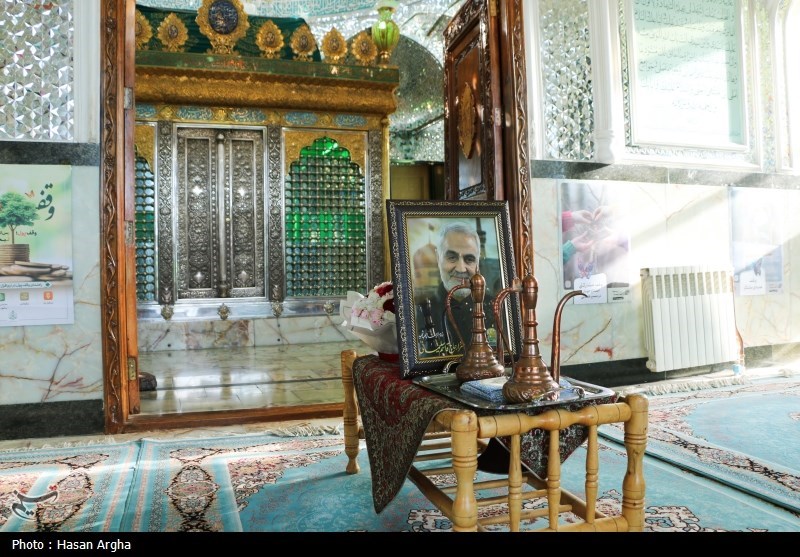 غبارروبی ضریح امامزاده سید ابراهیم زنجان(ع) + فیلم و عکس