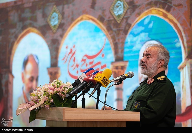 فدوی: آمریکا و اسرائیل پشت پرده جنگ ایران و عراق بودند