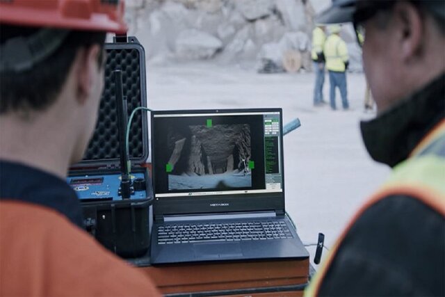 لزوم محافظت از کسانی که گنجینههای زمین به دستشان باز میشود